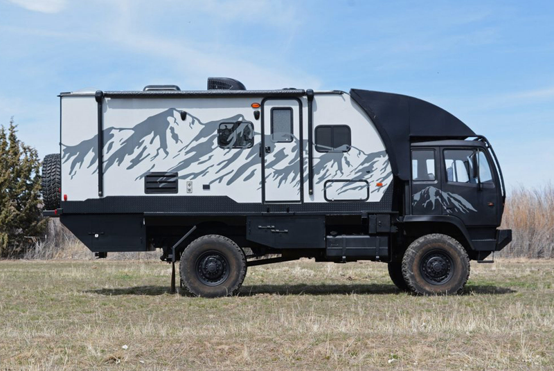 Illustration for article titled Ridiculous RVs - Hunter RMV